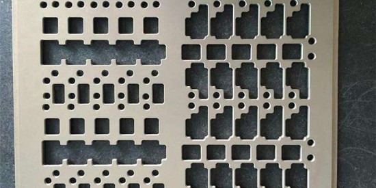 關于smt行業(yè)中水基鋼網(wǎng)清洗劑的重要性